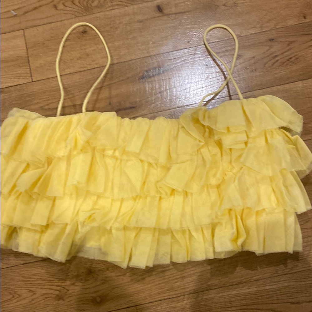 Yellow Ruffled Crop Top - Picture 2 of 6